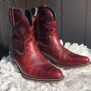 Dingo Cowboy Boots for women